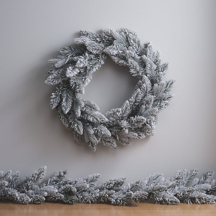 50cm Pre Lit Snowy Christmas Wreath