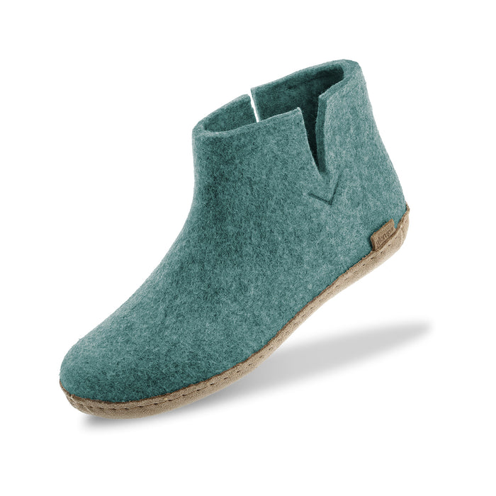 Boot with leather sole - North Sea