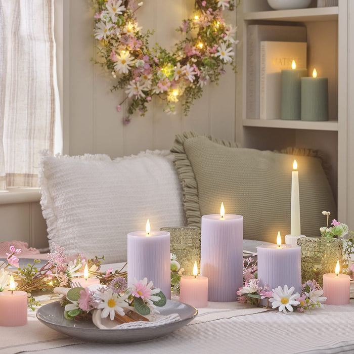 Daisy Dreams Pre Lit Wreath & Garland Bundle