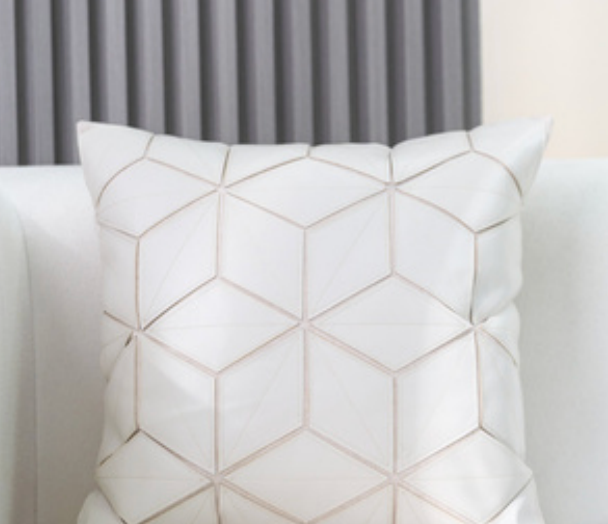 Ivory White / 45cm x 45cm