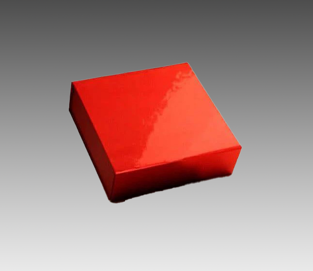 Red / 5.5" x 5.5"