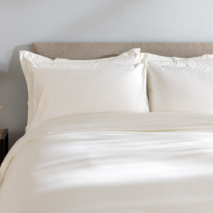 Ivory 600 Thread Count Egyptian Cotton Bedding And Sheets - linen, bedroom detail | Soak and Sleep