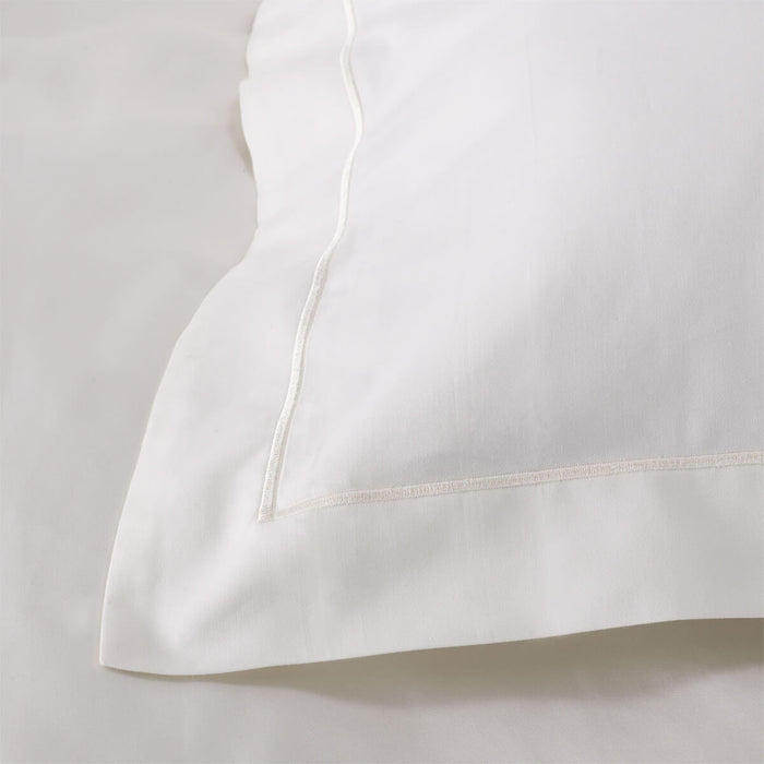 Ivory 600 Thread Count Egyptian Cotton Bedding And Sheets - linen, close-up detail 3 | Soak and Sleep