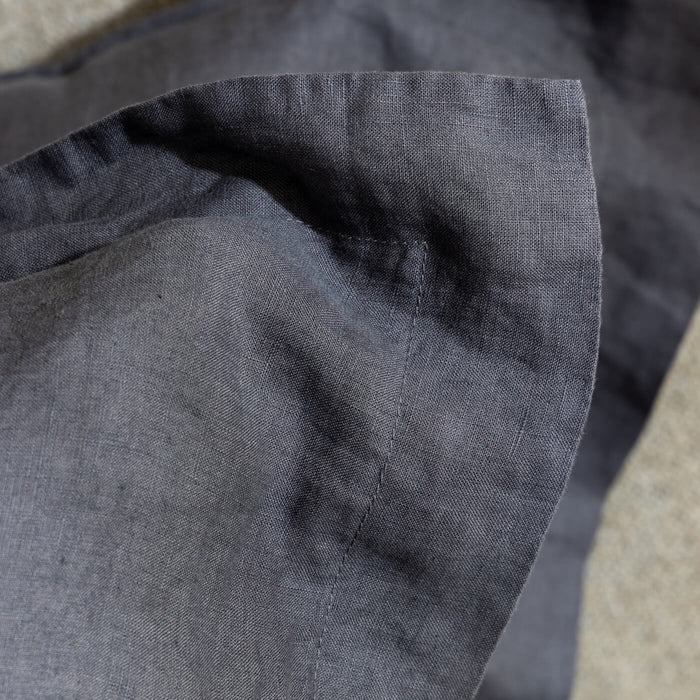 Midnight Grey French Linen Duvet Cover close-up detail 2 | Soak and Sleep