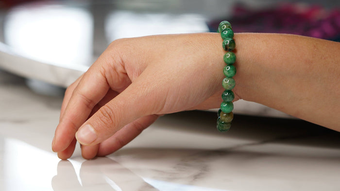 Natural Green Emerald - Lucky Thanka