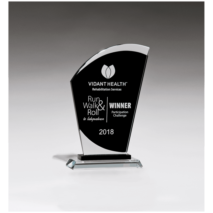 5.1" x 8" Sail Shaped Glass Award with Black Center