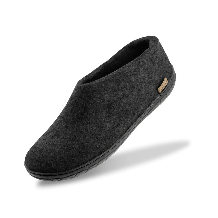 Shoe with natural rubber sole - black - Charcoal