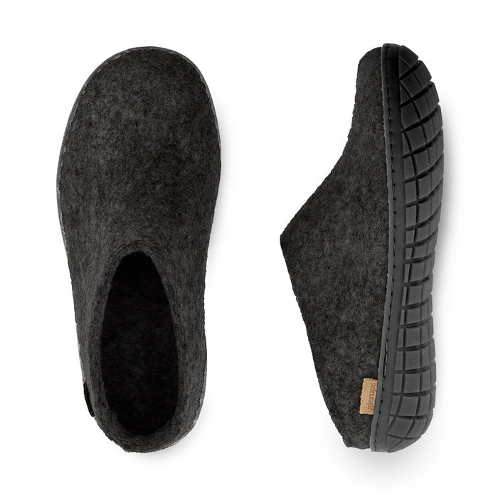 Slip-on with natural rubber sole - black - Charcoal