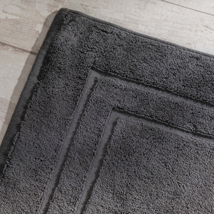 Smoke Egyptian Cotton Bath Mat bedroom detail | Soak and Sleep