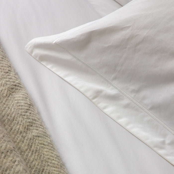 White 200 Thread Count Egyptian Cotton Specialist Sizes - linen, breathable, bedroom detail | Soak and Sleep