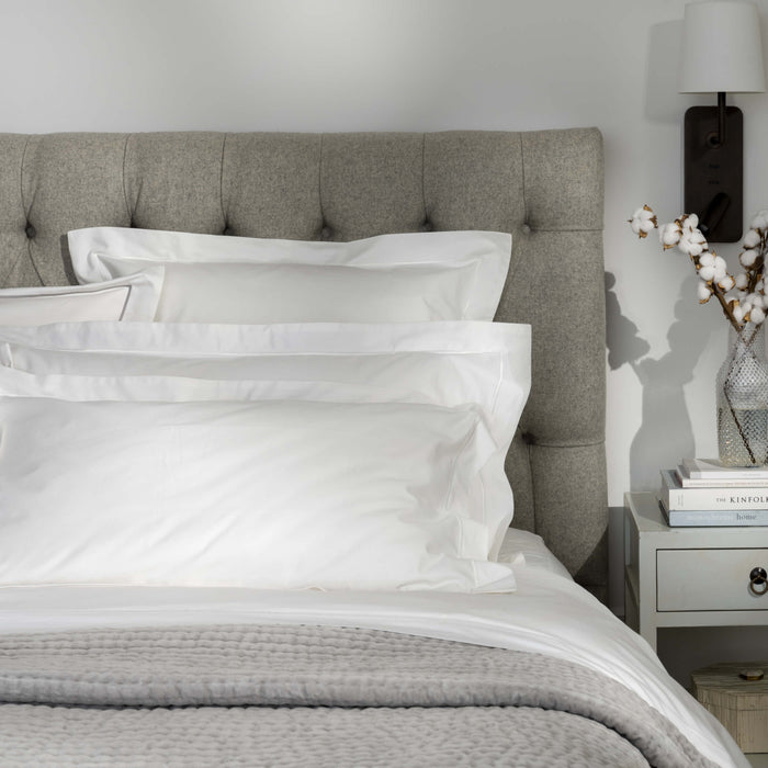 White 600 Thread Count Egyptian Cotton Flat Sheet detail view 2 | Soak and Sleep