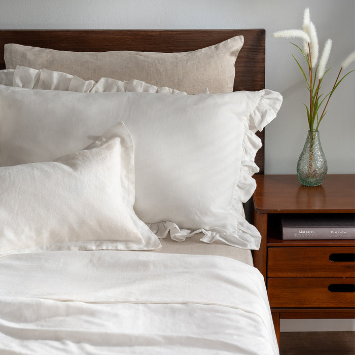White Ruffled French Linen Pillowcases - temperature regulating, close-up detail 2 | Soak and Sleep